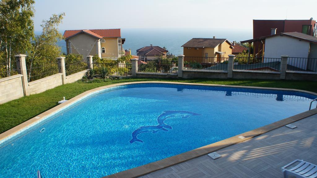 Summer Breeze Villa Balchik Exterior photo